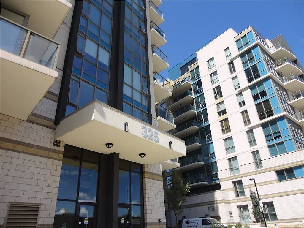 1205, 325 3 St