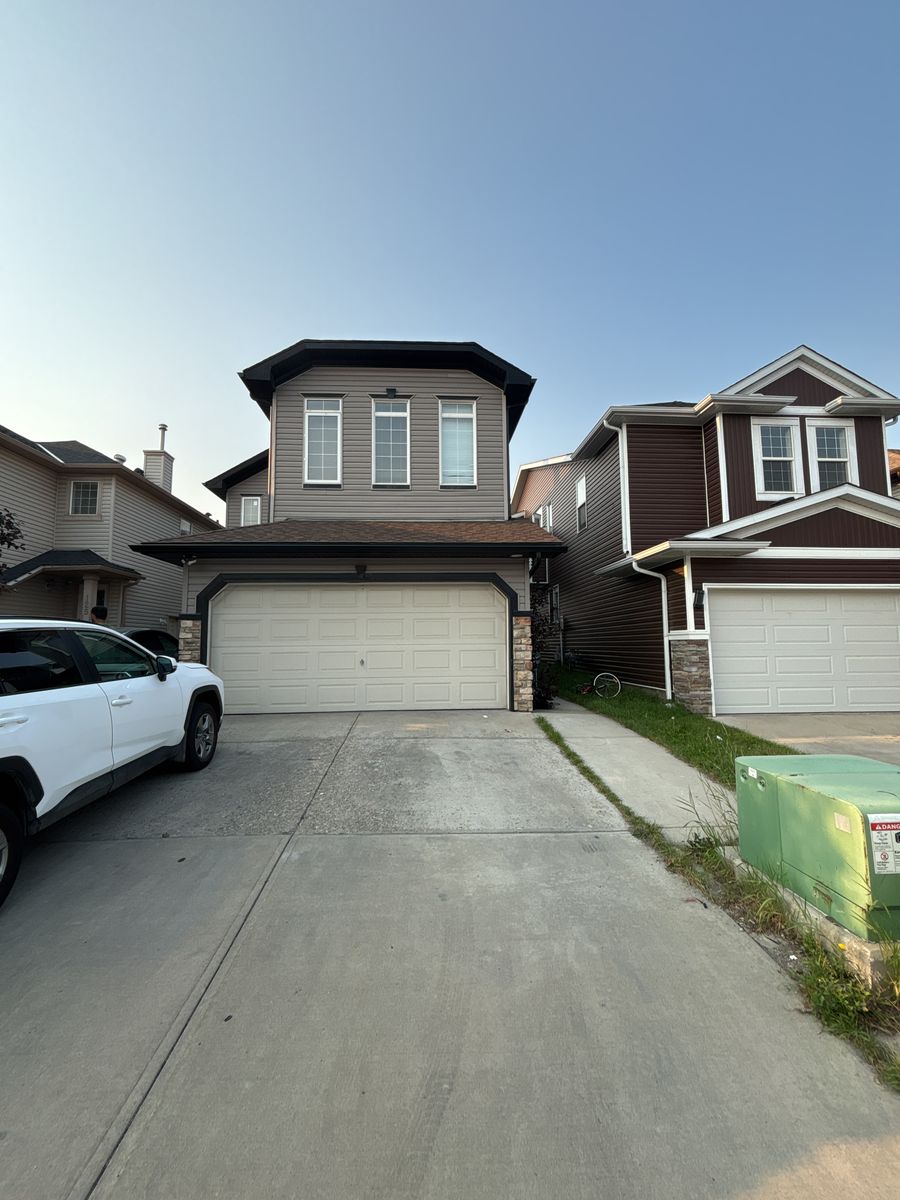 129 Saddlecrest Green